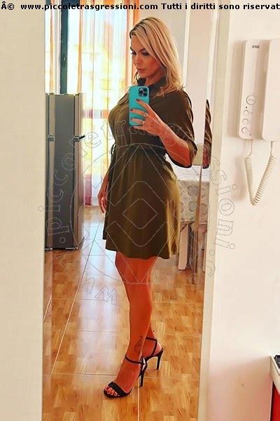 transex beziers|Julie Berdu Transsexuelle Escort